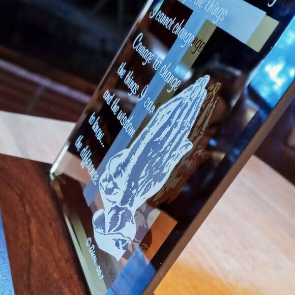 PRAYER of SERENITY Glass Table PLAQUE w/WOOD STAND - Picture 9 of 10